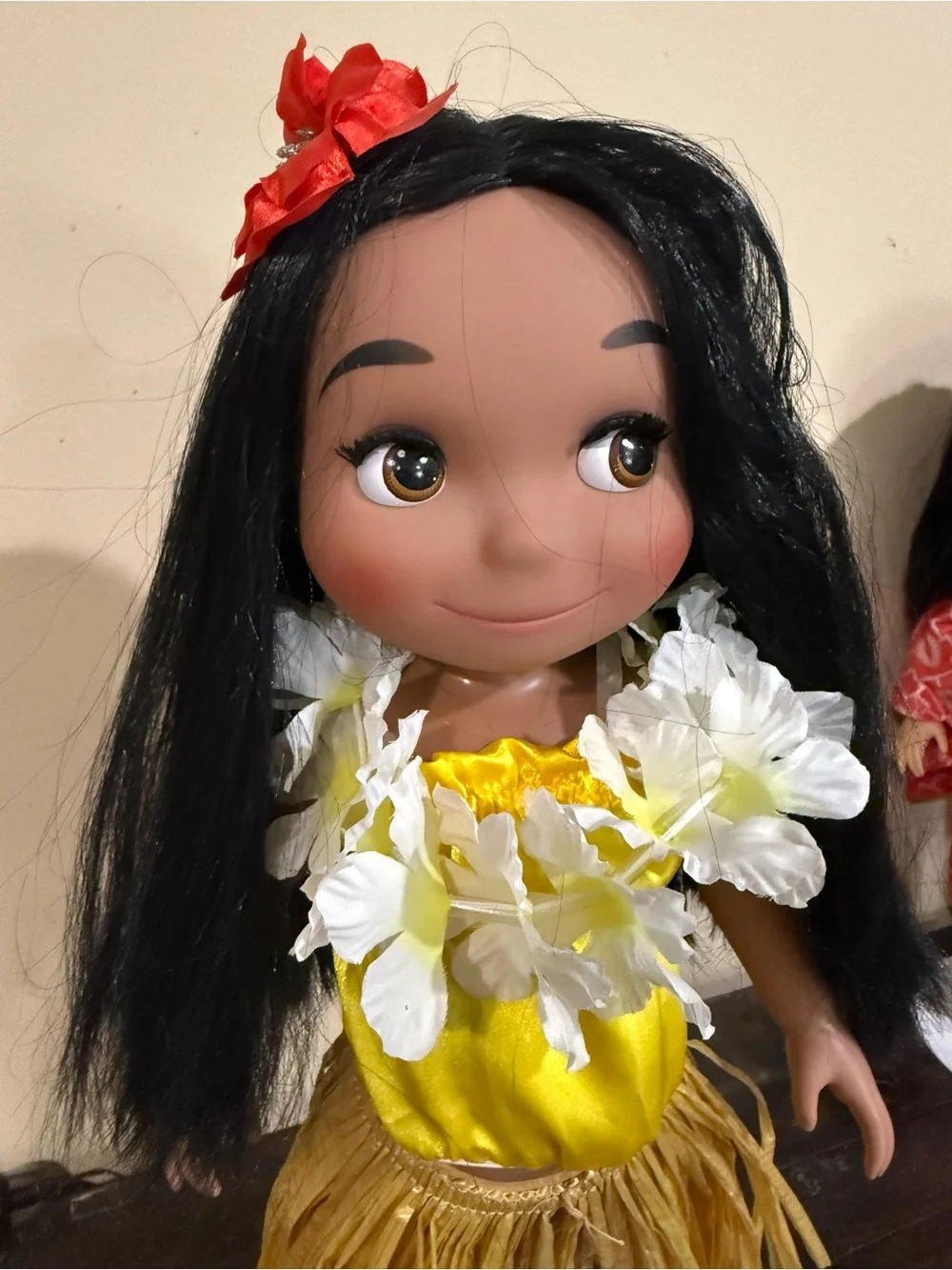 Disney Animators Small World Singing Polynesian Doll